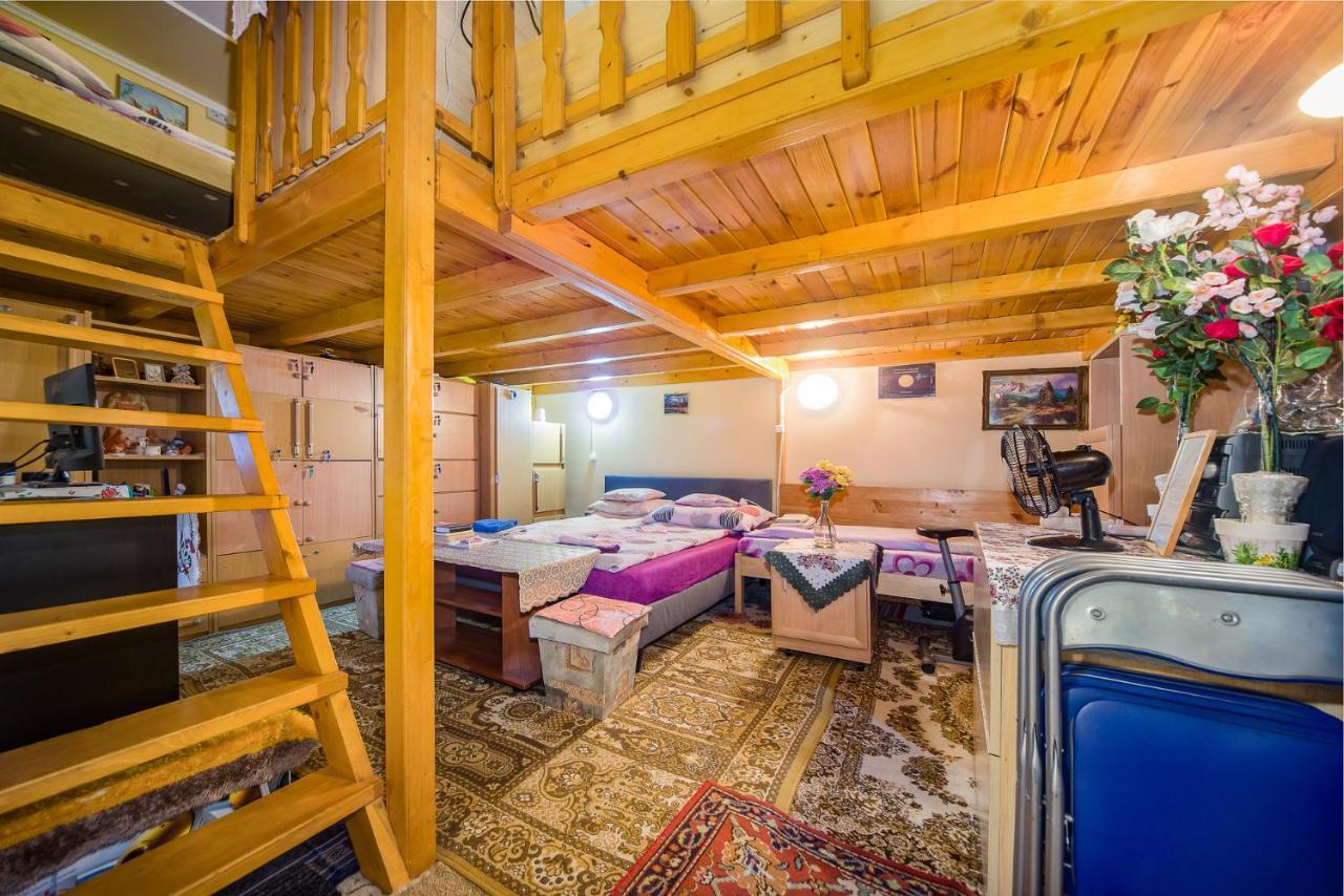 Alloggio in famiglia Budapest Central Apartment *