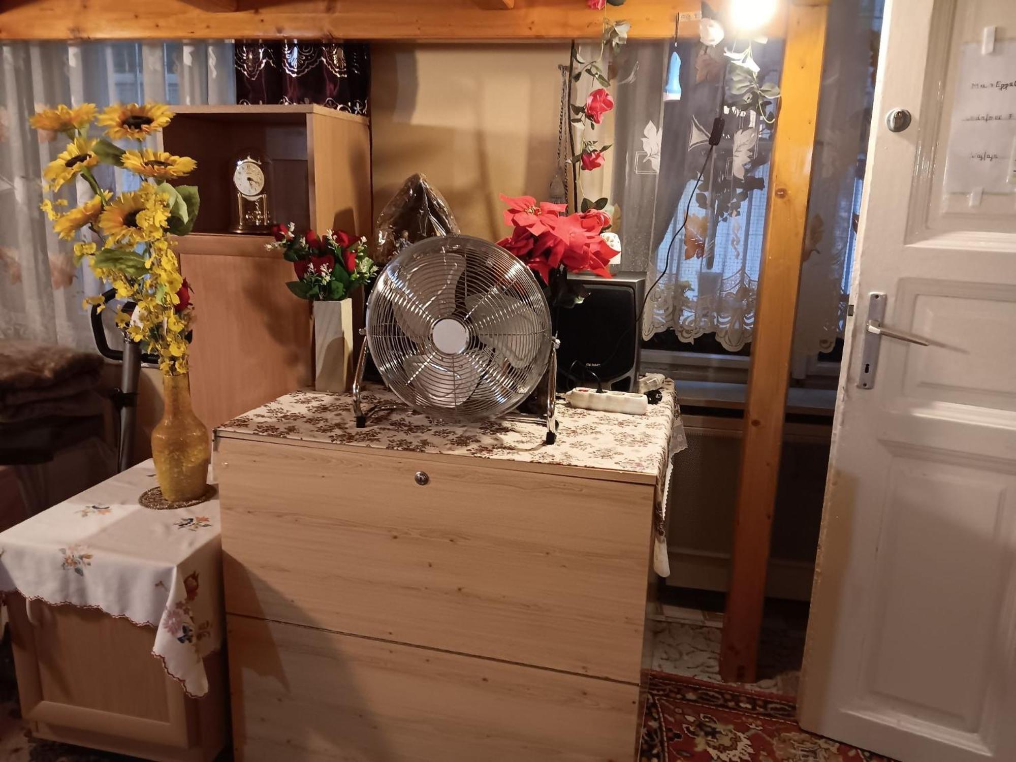 Budapest Central Apartment Проживання в сім'ї
